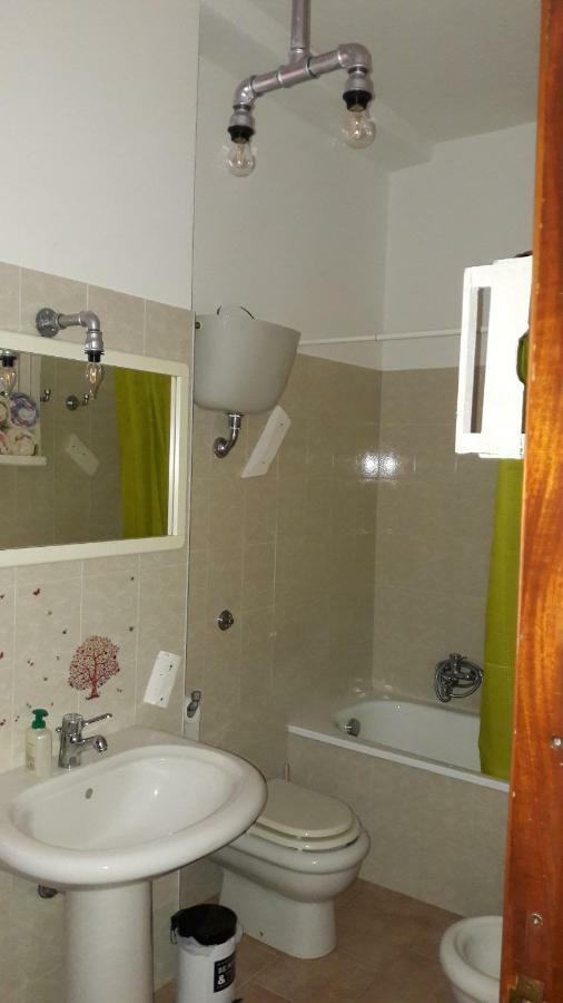 Casa Marina Lu Tuvaraggiu Casa Vacanze Sorso Εξωτερικό φωτογραφία